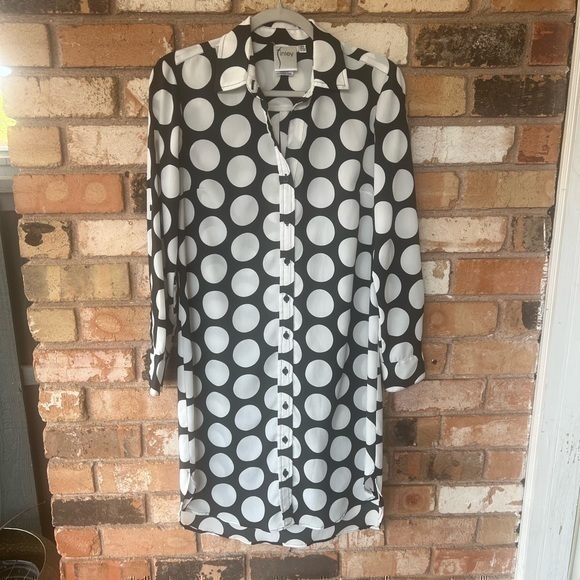 Finely Polka Dot Button Front Tunic Top - Picture 1 of 7